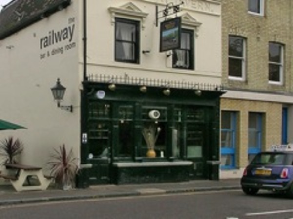 Railway Tavern London