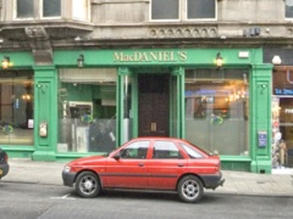 MacDaniel&quot;s Dundee